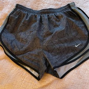 Grey pattern Nike shorts